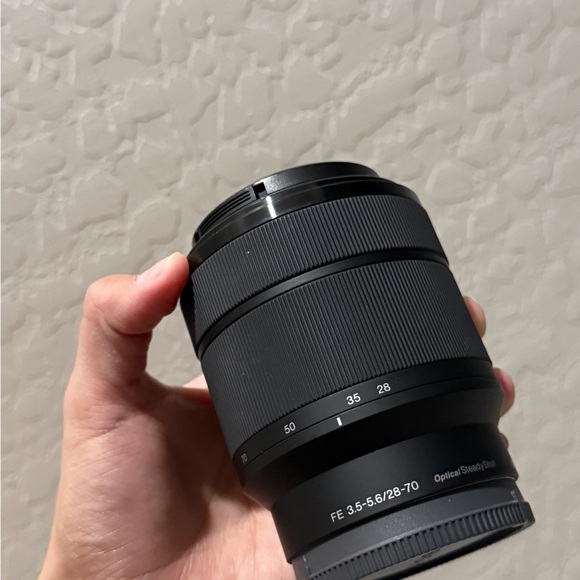 Sony FE 28-70mm lens - bibarnabloc.cat